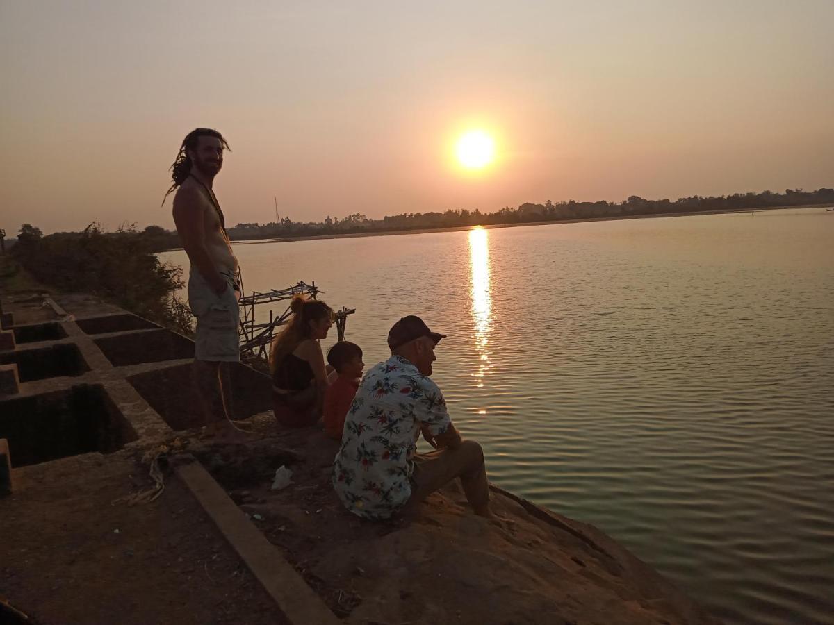 Tonle Mekong Homestay Krong Kracheh Экстерьер фото